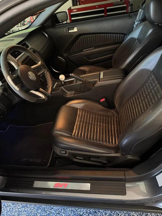 2010 Ford S197 Mustang - Image 15 of 20