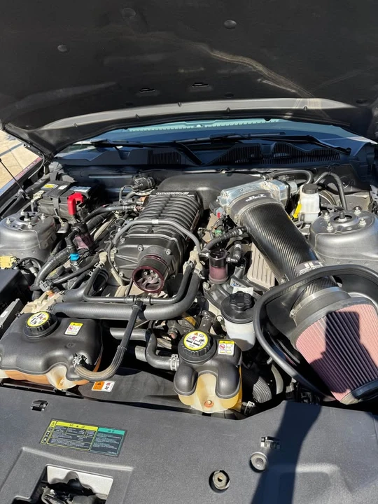 2010 Ford S197 Mustang - Image 2 of 20