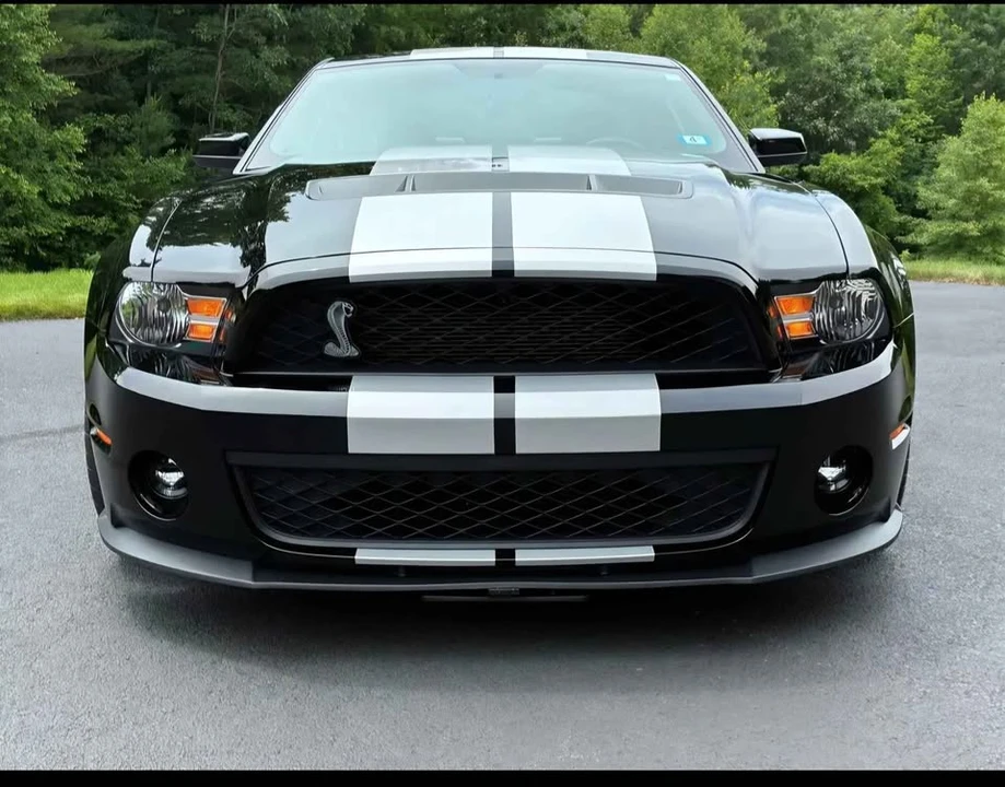 2010 Ford S197 Mustang - Image 2 of 5