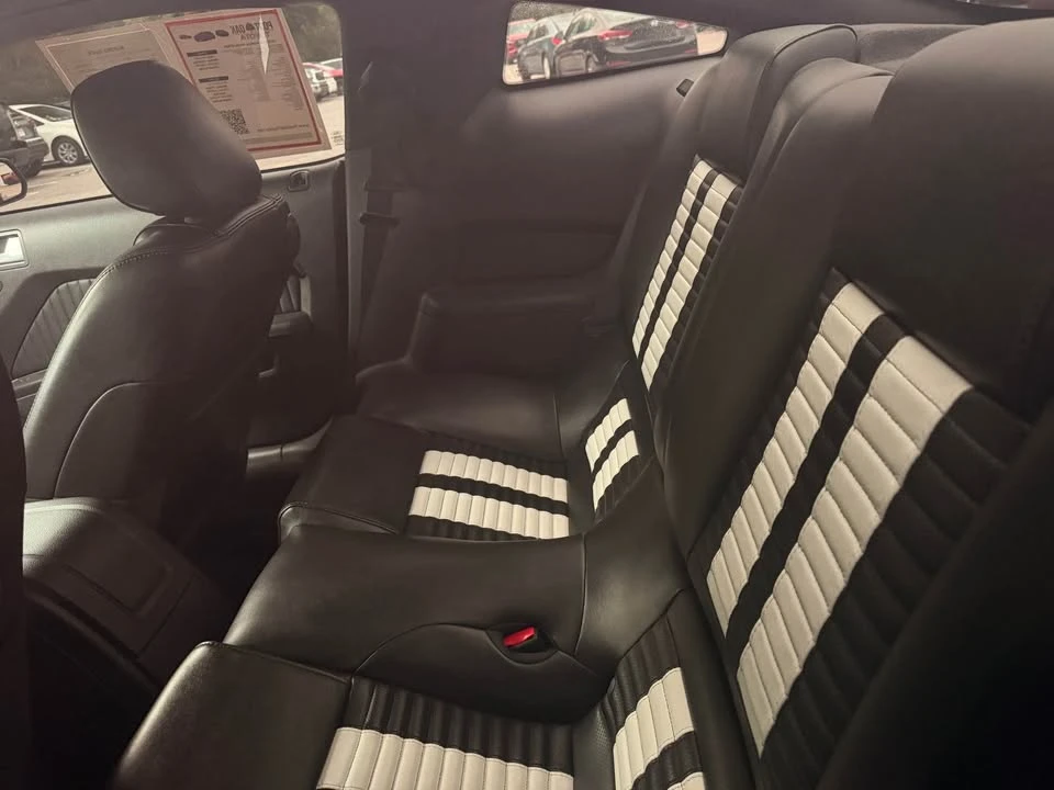 2010 Ford S197 Mustang - Image 7 of 7