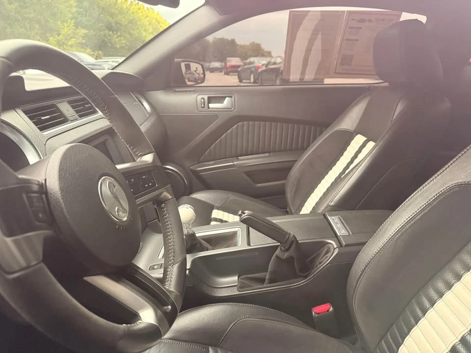 2010 Ford S197 Mustang - Image 6 of 7