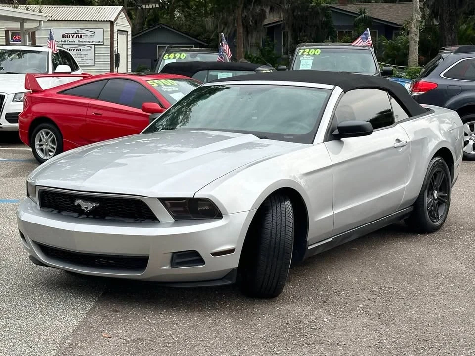 2010 Ford S197 Mustang - Image 7 of 20
