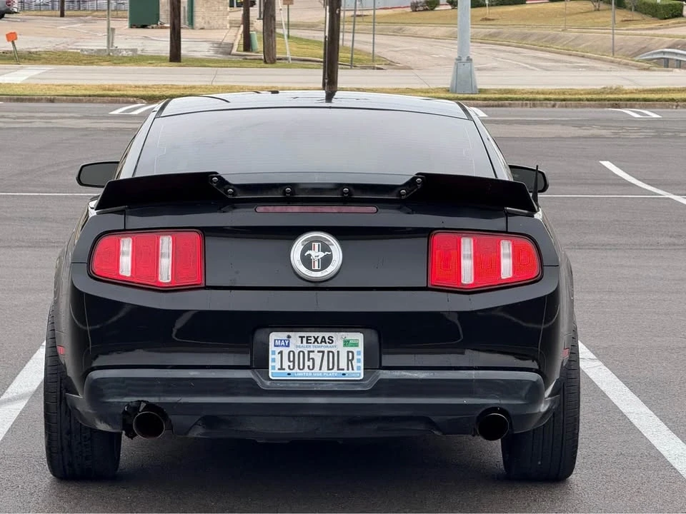 2010 Ford S197 Mustang - Image 6 of 9