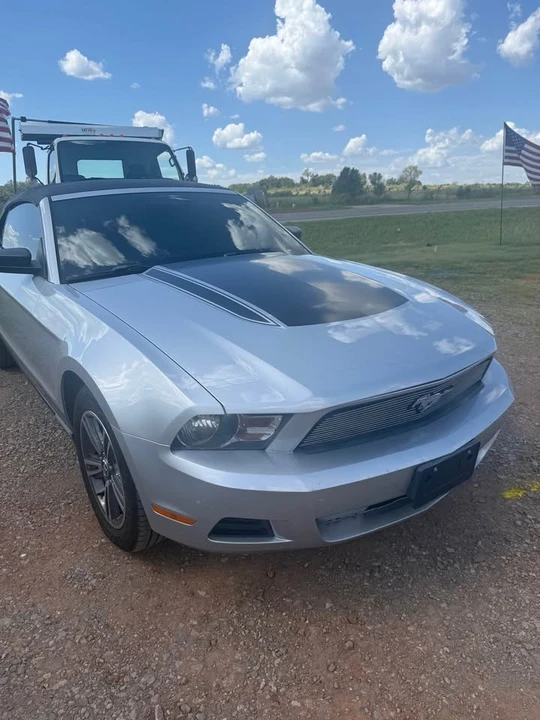 2010 Ford S197 Mustang - Image 3 of 7