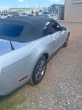 2010 Ford Mustang V6 Convertible 2D