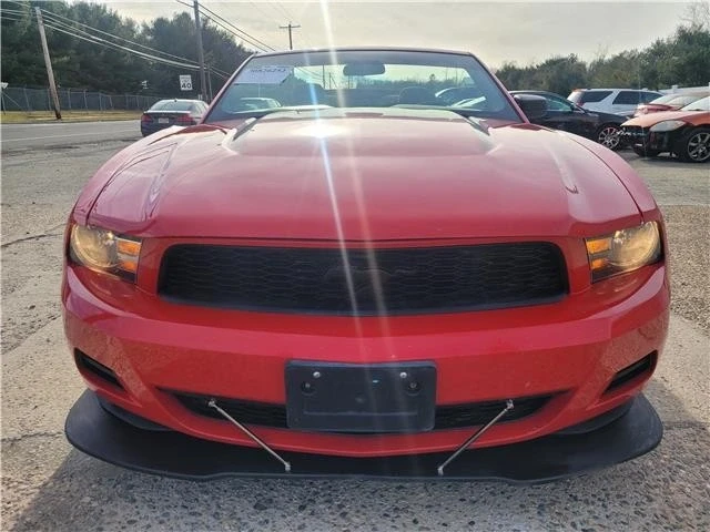 2010 Ford S197 Mustang - Image 8 of 12