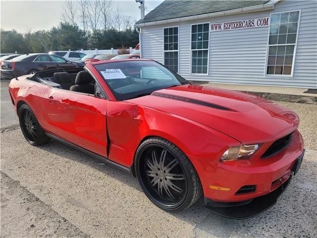 2010 Ford S197 Mustang - Image 7 of 12