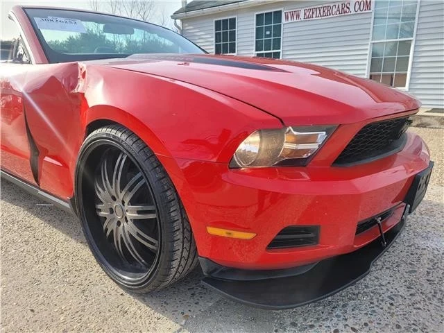 2010 Ford S197 Mustang - Image 9 of 21