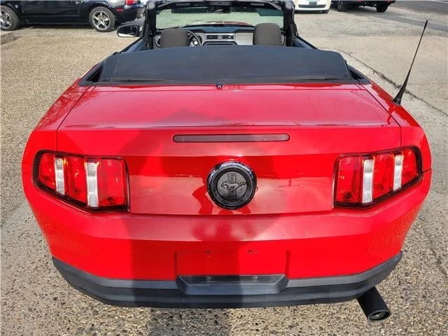 2010 Ford S197 Mustang - Image 4 of 21