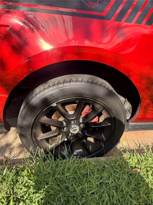 2010 Ford S197 Mustang - Image 10 of 20