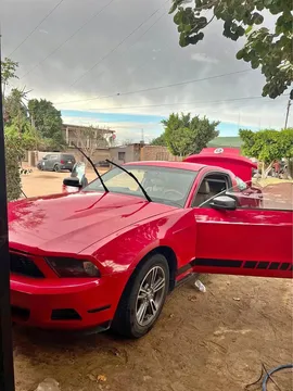 2010 Ford Mustang V6 Coupe 2D
