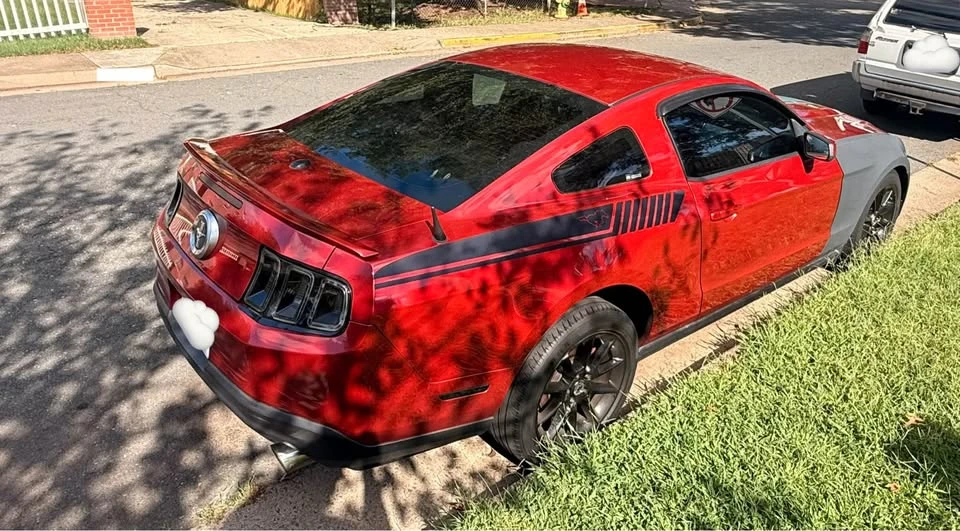2010 Ford S197 Mustang - Image 2 of 20