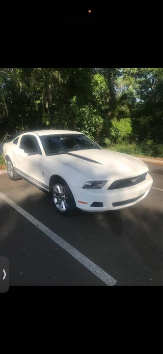 2010 Ford S197 Mustang - Image 2 of 3