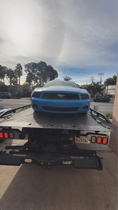 2010 Ford S197 Mustang - Image 3 of 4