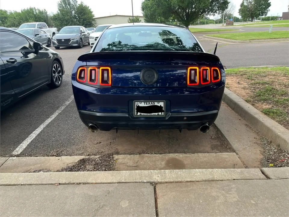 2010 Ford S197 Mustang - Image 3 of 20