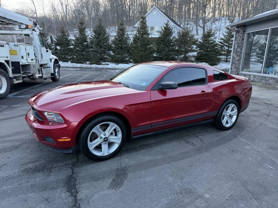 2010 Ford S197 Mustang - Image 4 of 21