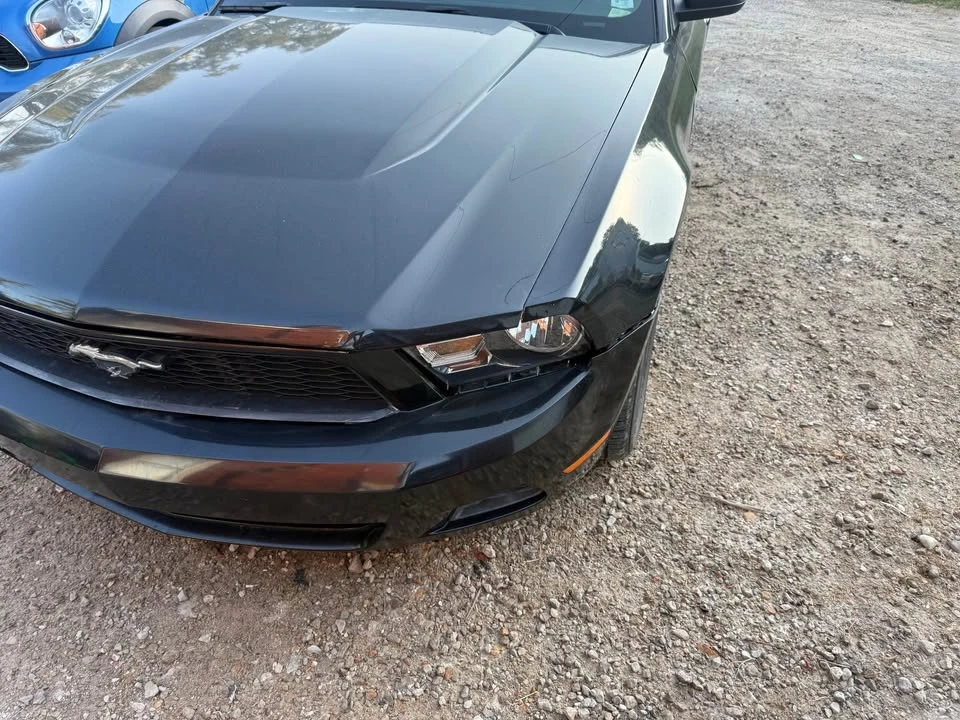 2010 Ford S197 Mustang - Image 5 of 9