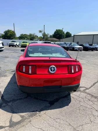 2010 Ford S197 Mustang - Image 6 of 12
