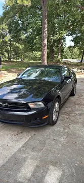 2010 Ford Mustang V6 Premium Coupe 2D