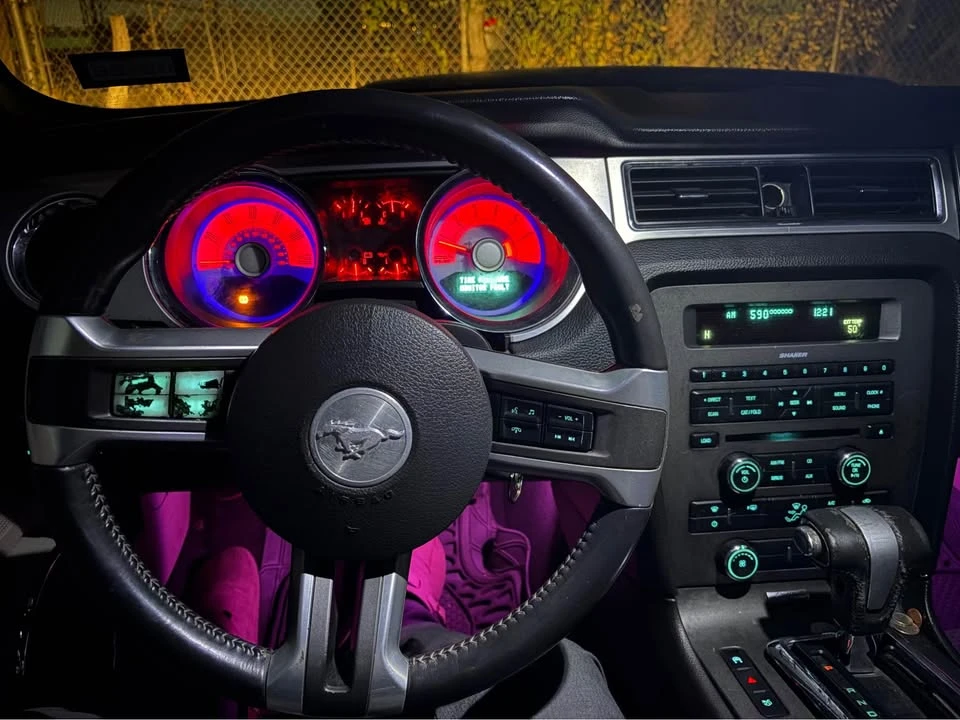 2010 Ford S197 Mustang - Image 3 of 10