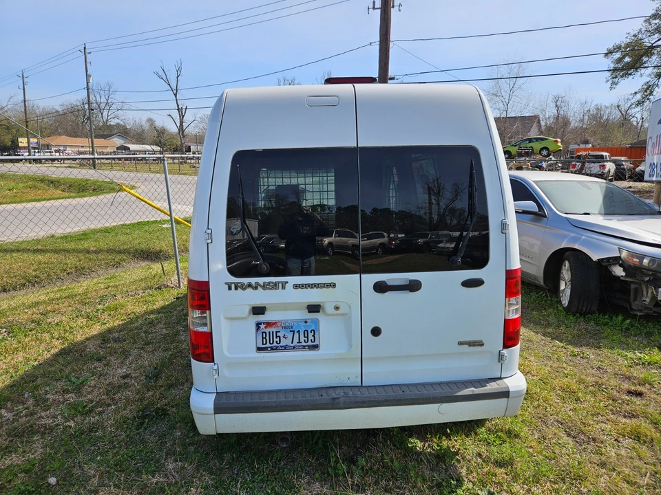 2010 Ford Transit Connect - Image 4 of 11