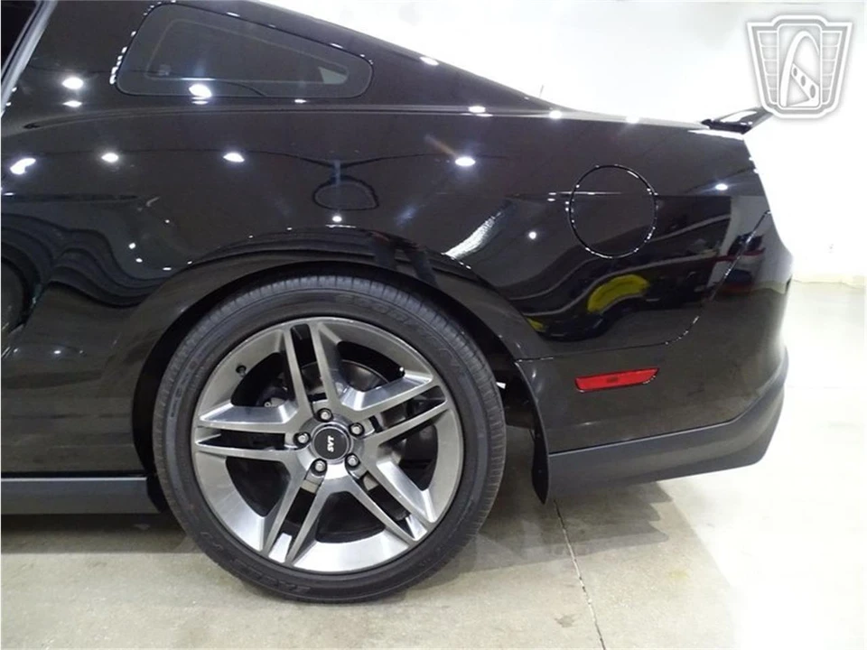 2010 Ford S197 II Shelby Mustang GT500 - Image 28 of 31