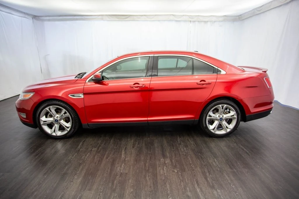 2010 Ford Taurus 5th Gen - Image 7 of 12