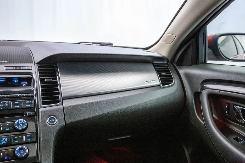 2010 Ford Taurus 5th Gen - Image 5 of 12