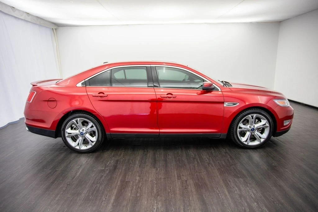 2010 Ford Taurus 5th Gen - Image 6 of 12