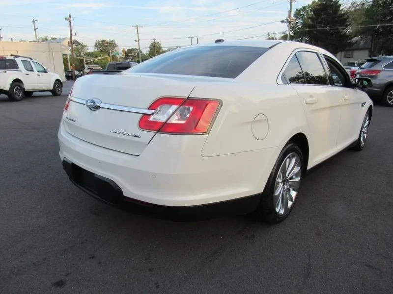 2010 Ford Taurus 6th Gen - Image 7 of 12