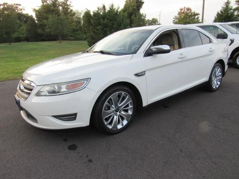 2010 Ford Taurus 5th Gen - Image 2 of 12