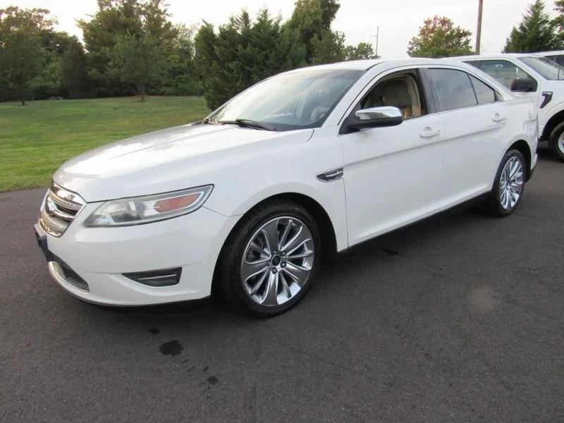 2010 Ford Taurus 6th Gen - Image 2 of 12