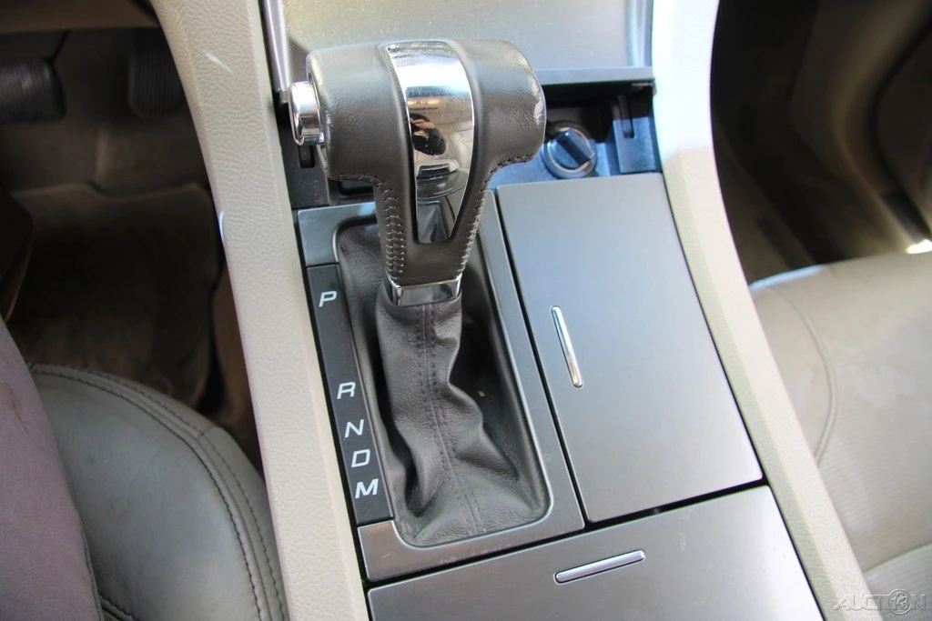 2010 Ford Taurus 6th Gen - Image 20 of 21