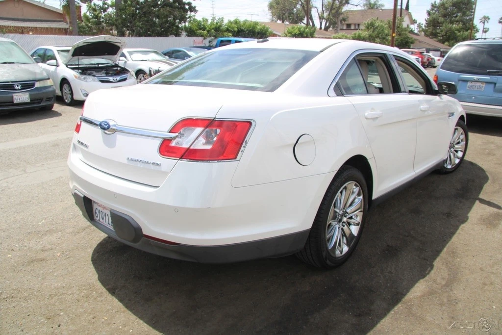 2010 Ford Taurus 6th Gen - Image 7 of 21