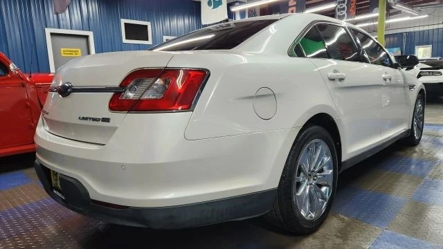 2010 Ford Taurus 5th Gen - Image 3 of 12