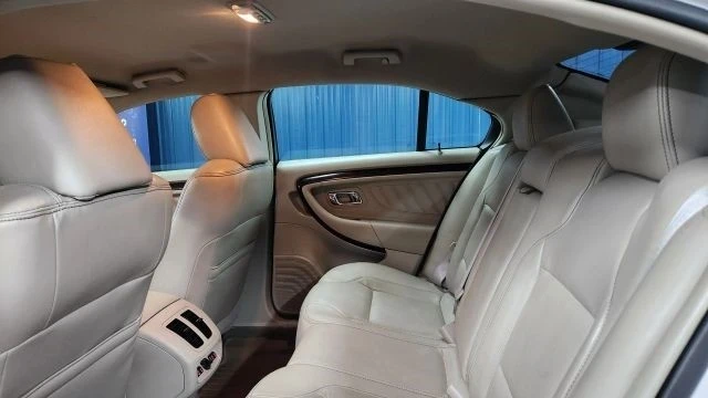 2010 Ford Taurus 5th Gen - Image 19 of 21