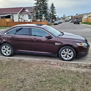 2010 Ford Taurus