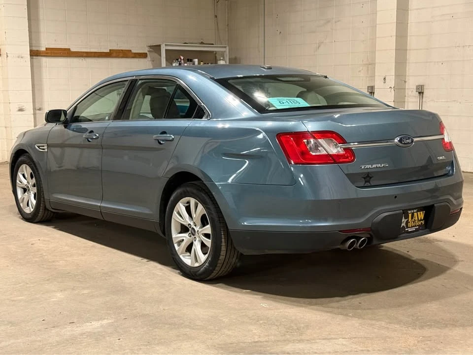 2010 Ford Taurus 6th Gen - Image 3 of 19