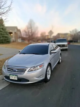 2010 Ford Taurus SHO