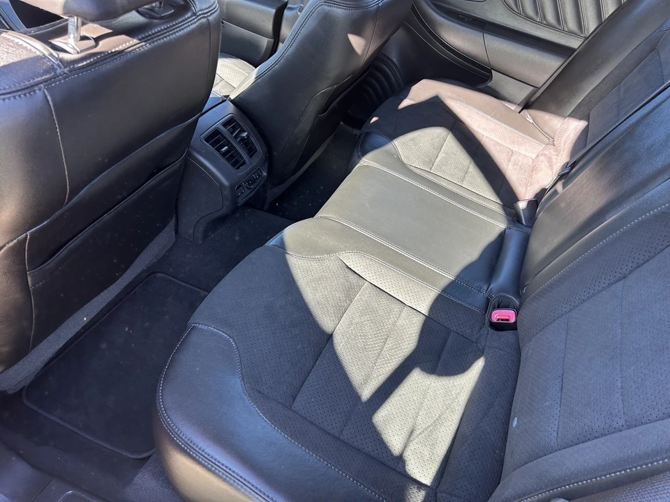 2010 Ford Taurus SHO 6th Gen - Image 19 of 21