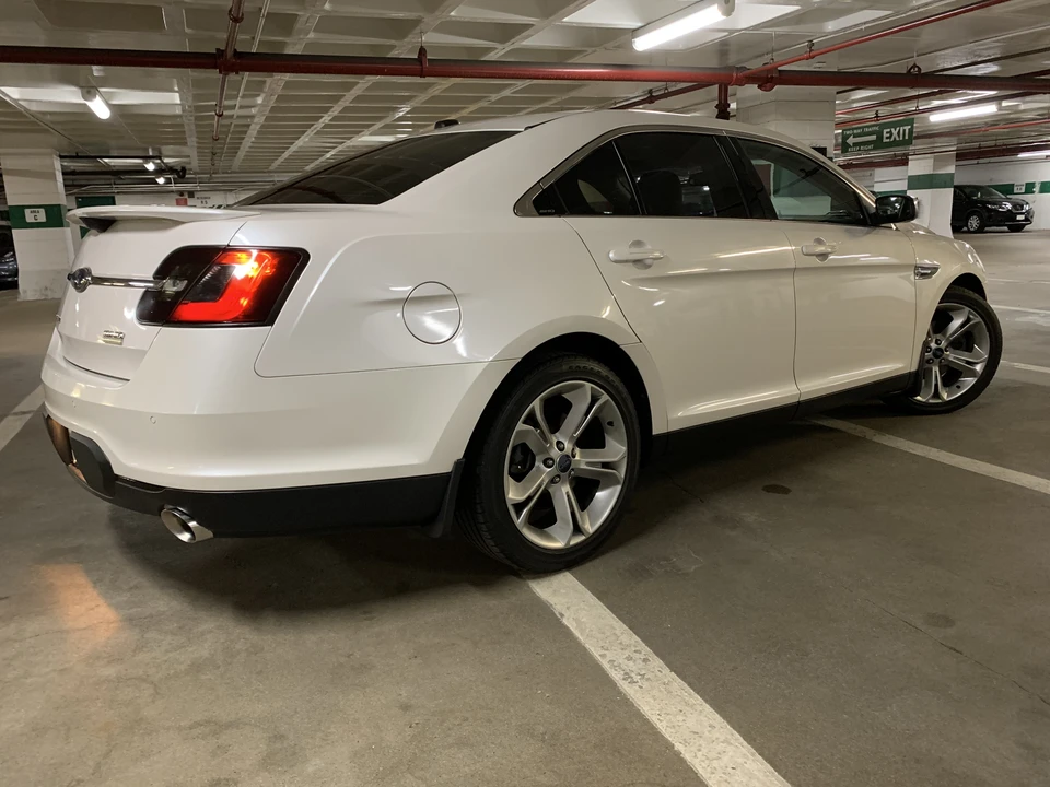 2010 Ford Taurus SHO 6th Gen - Image 10 of 29