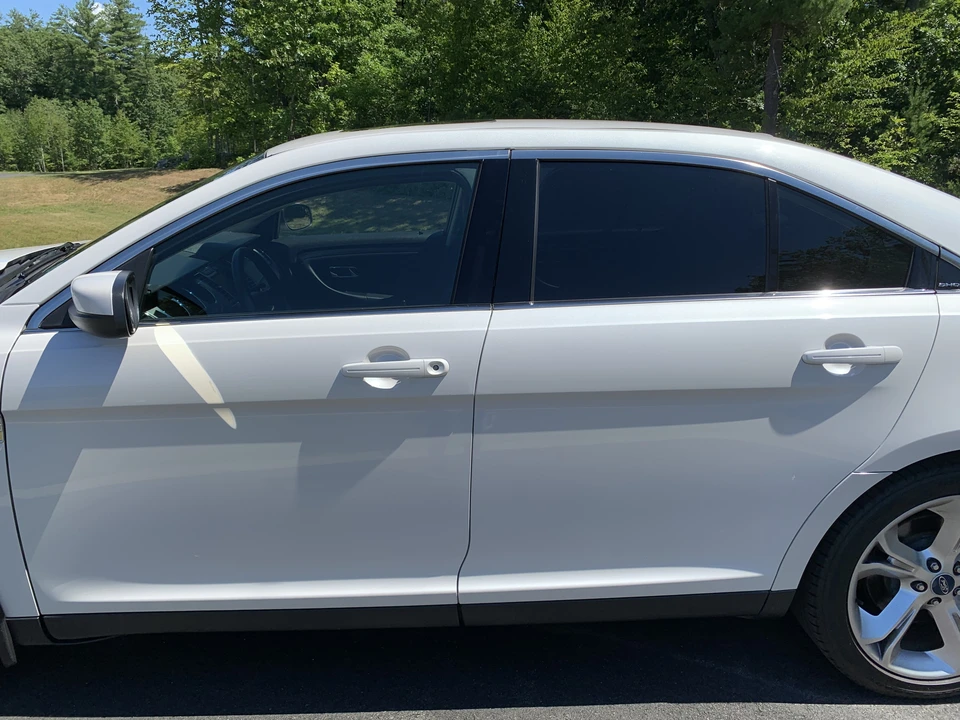 2010 Ford Taurus SHO 6th Gen - Image 20 of 29