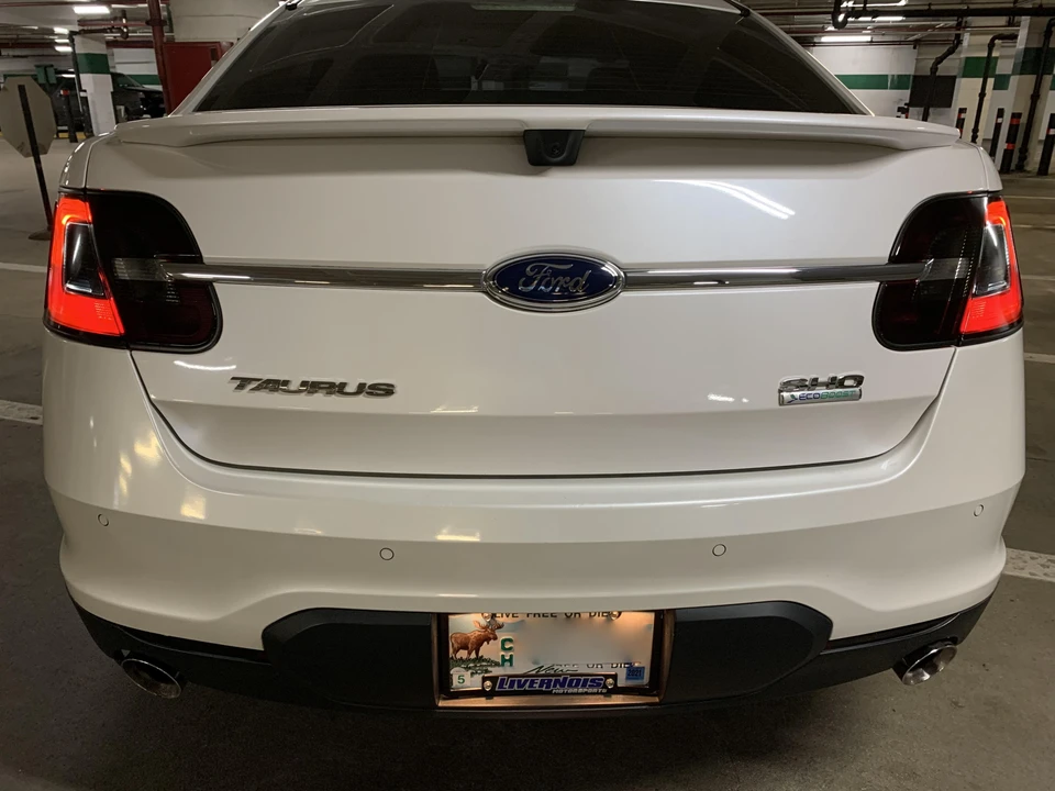 2010 Ford Taurus SHO 6th Gen - Image 9 of 29