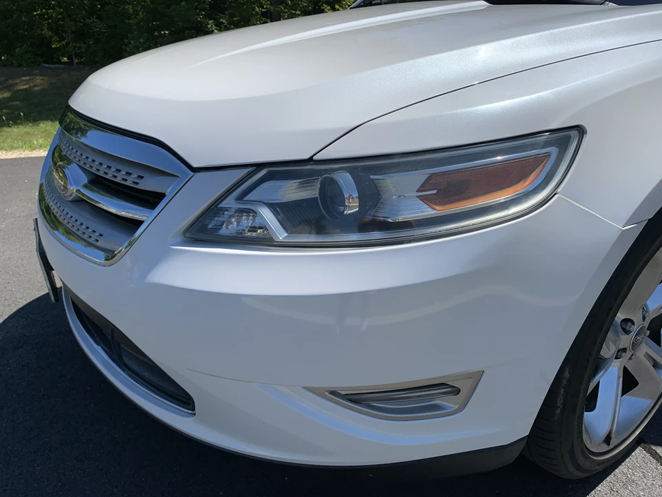2010 Ford Taurus SHO 6th Gen - Image 15 of 29