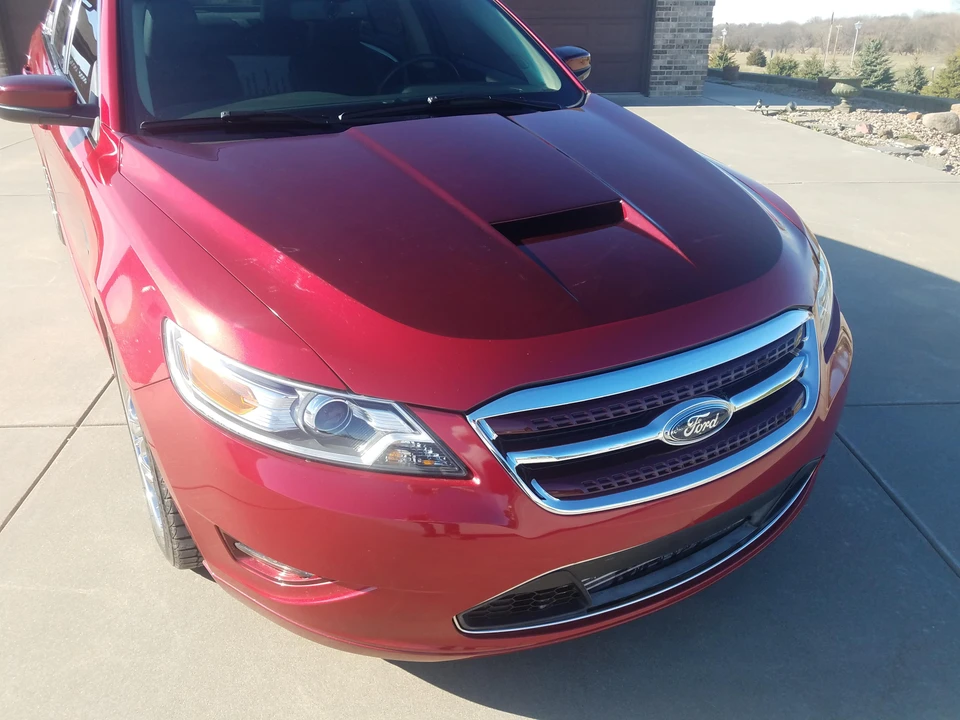 2010 Ford Taurus SHO 6th Gen - Image 16 of 31