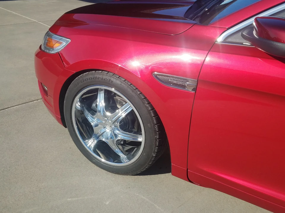 2010 Ford Taurus SHO 6th Gen - Image 24 of 31