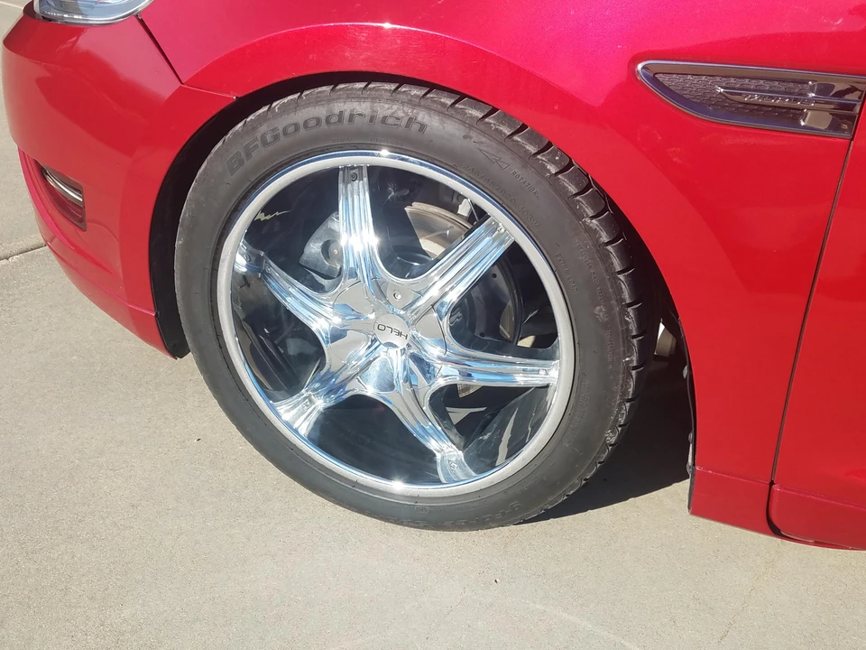 2010 Ford Taurus SHO 6th Gen - Image 25 of 31