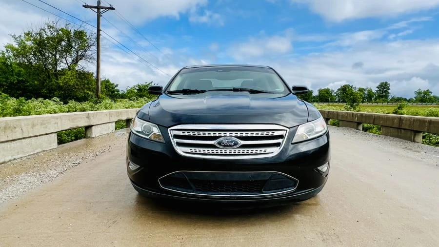 2010 Ford Taurus SHO 6th Gen - Image 6 of 8