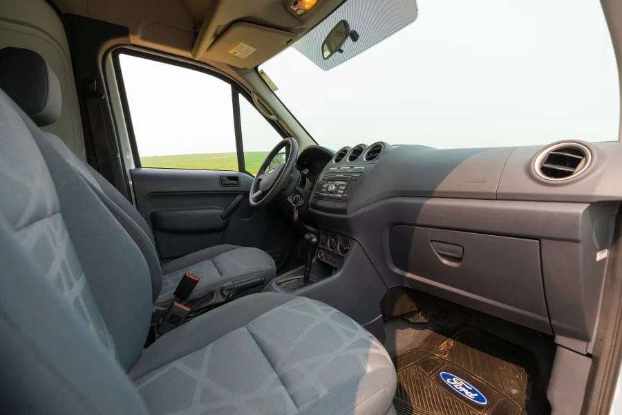 2010 Ford Transit Connect - Image 13 of 16
