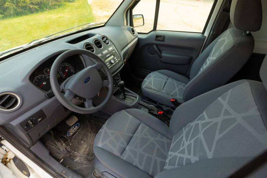 2010 Ford Transit Connect - Image 11 of 16
